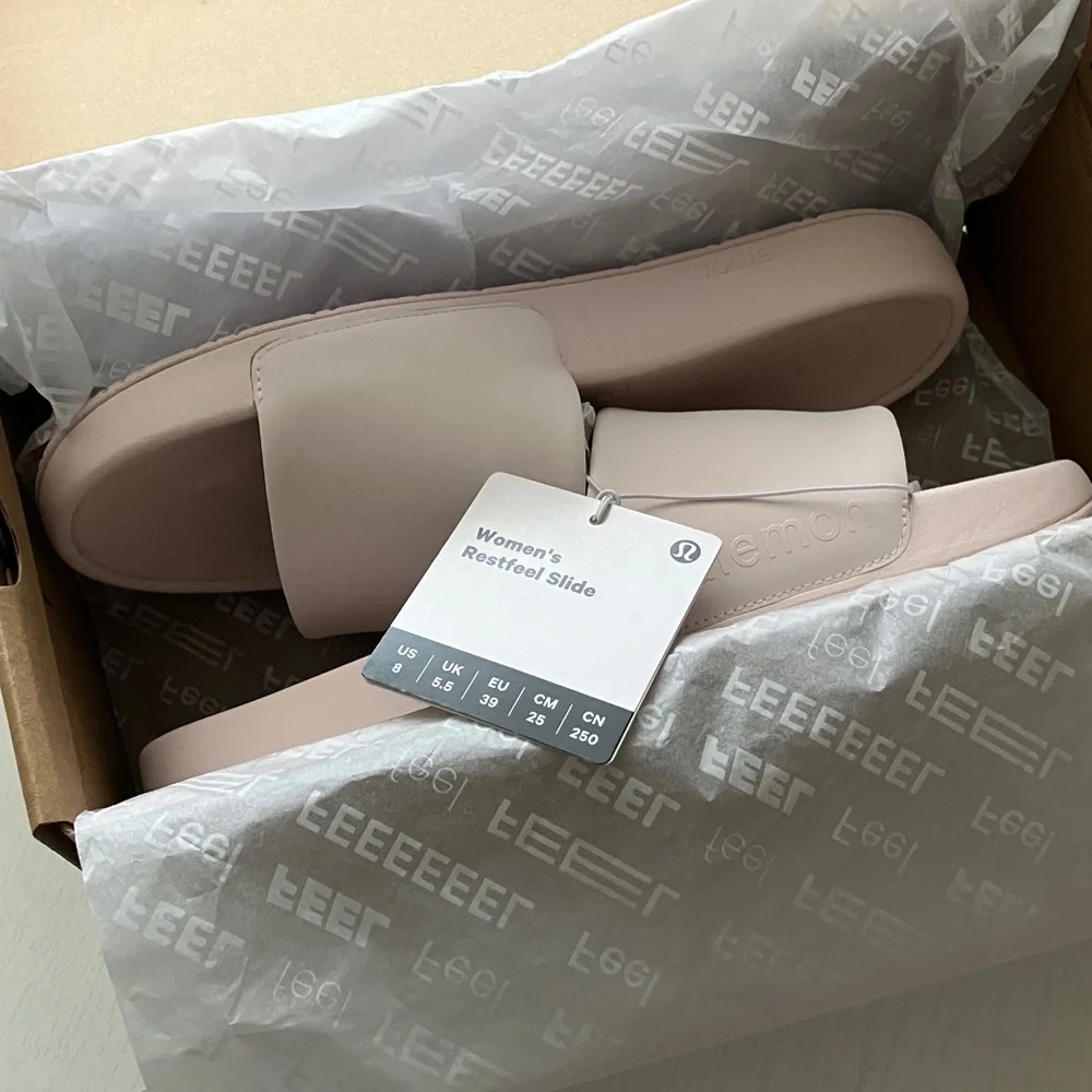 Lululemon (Women’s) Restfeel Slides (Size 8) NWT - Picture 3 of 12